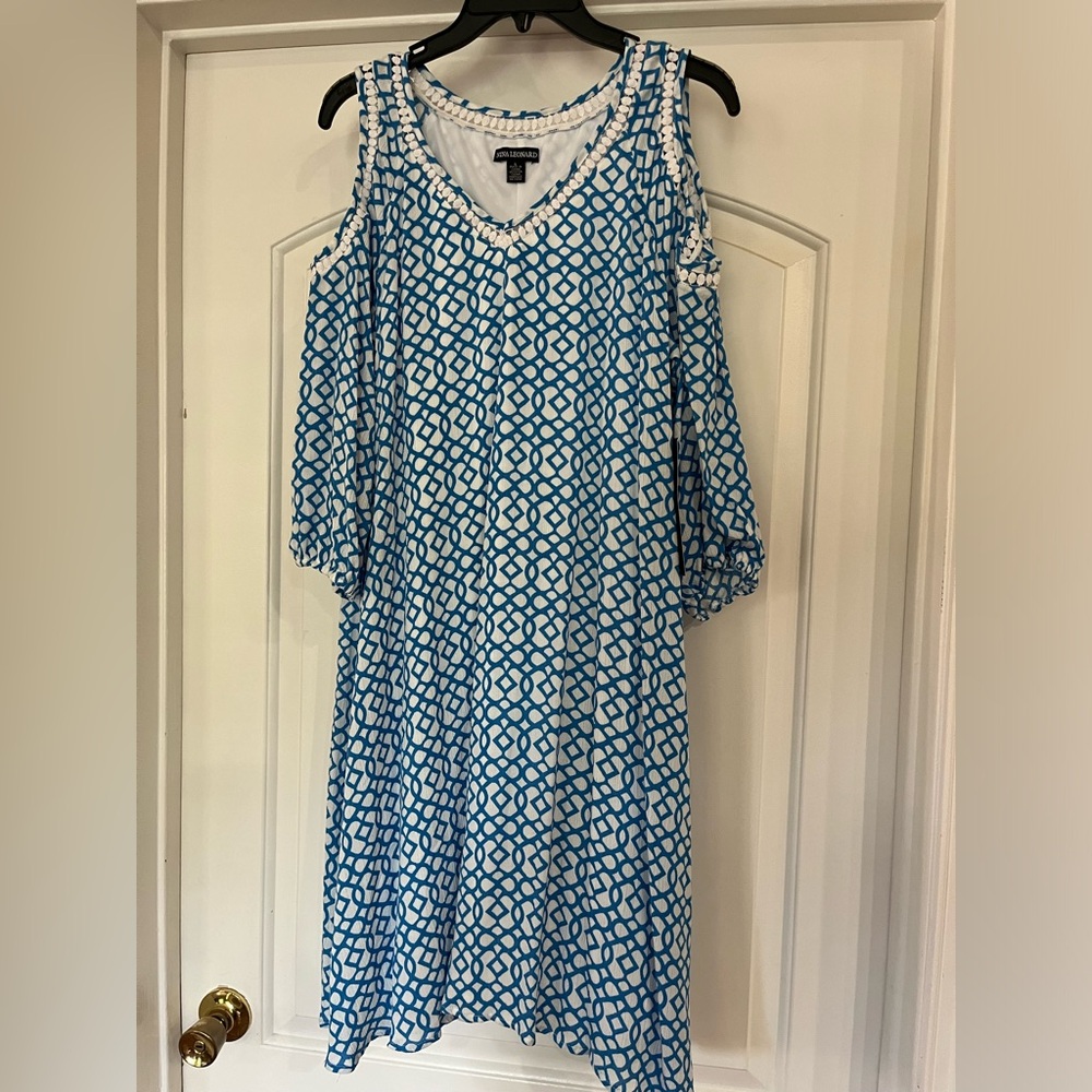 NWT call shouldered dress